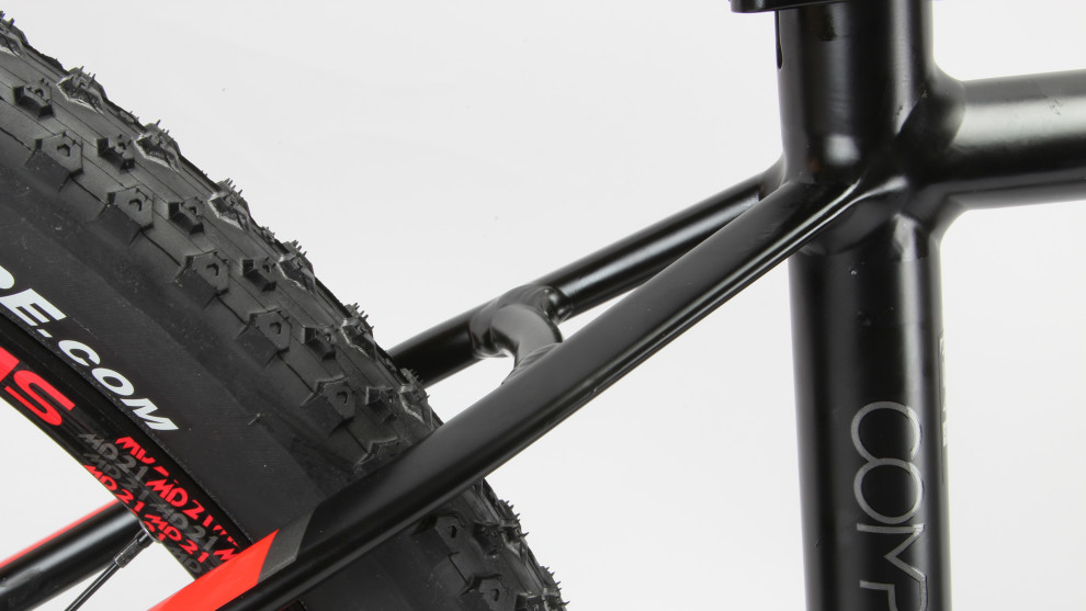 Tidily executed and very slender seat stays provide some give to the rear end.
